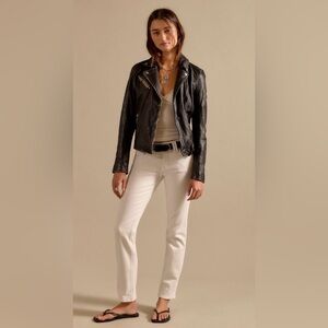 Oracle low-rise slim straight jeans NWOT optic white